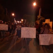 Vecinos de Rosario de la Frontera se manifestaron en el hospital: "Basta de violencia obstétrica"