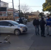 Arrollaron a un ciclista sobre Av. Belgrano: tiene heridas en todo el cuerpo
