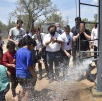 Sáenz inauguró 7 pozos agua potable para comunidades wichis