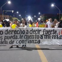 En Salta, todo un pueblo salió a marchar por la ola de abusos contra niñas
