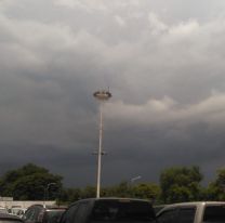 El cielo se puso negro y pronostican tormentas en Salta: ¿y el sábado?