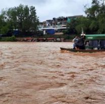 Temporal en Salta: el río Bermejo creció y nadie puede pasar la frontera