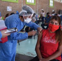 Catamarca comenzó a cobrar el tratamiento Covid a los no vacunados: En tres días, miles se vacunaron