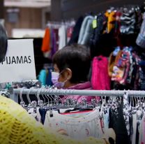 Comienza el invierno y este local de Salta vende ropa con precios del 2021