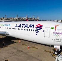Sáenz gestiona el regreso de los vuelos de Salta - Lima 