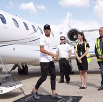 El avión de Neymar tuvo un fallo en pleno vuelo y el brasileño casi muere del susto