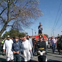 Multitudinaria procesión por San Cayetano: todos piden pan y trabajo