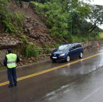 Se cayó parte del cerro San Bernardo: alerta que habrá cortes y desvíos
