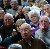 ANSES confirmó un aumento para jubilados y pensionados: cuánto cobrarían