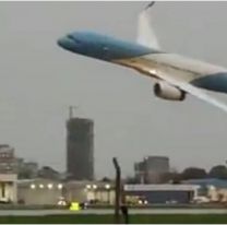 El avión presidencial cerca de estrellarse: tenso momento en el aeropuerto
