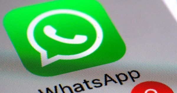 The trick to reading WhatsApp group messages without anyone knowing
